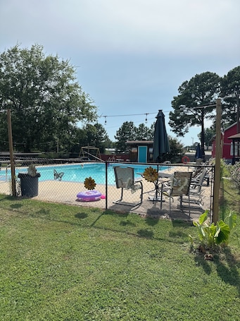 Seasonal outdoor pool