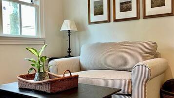 TV connectée, jeux vidéo, livres