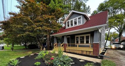 Updated Craftsman home, quiet setting, porch swing overlooking Old Town Park.