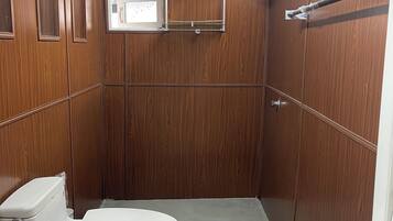 Dusch, handdukar och tvål