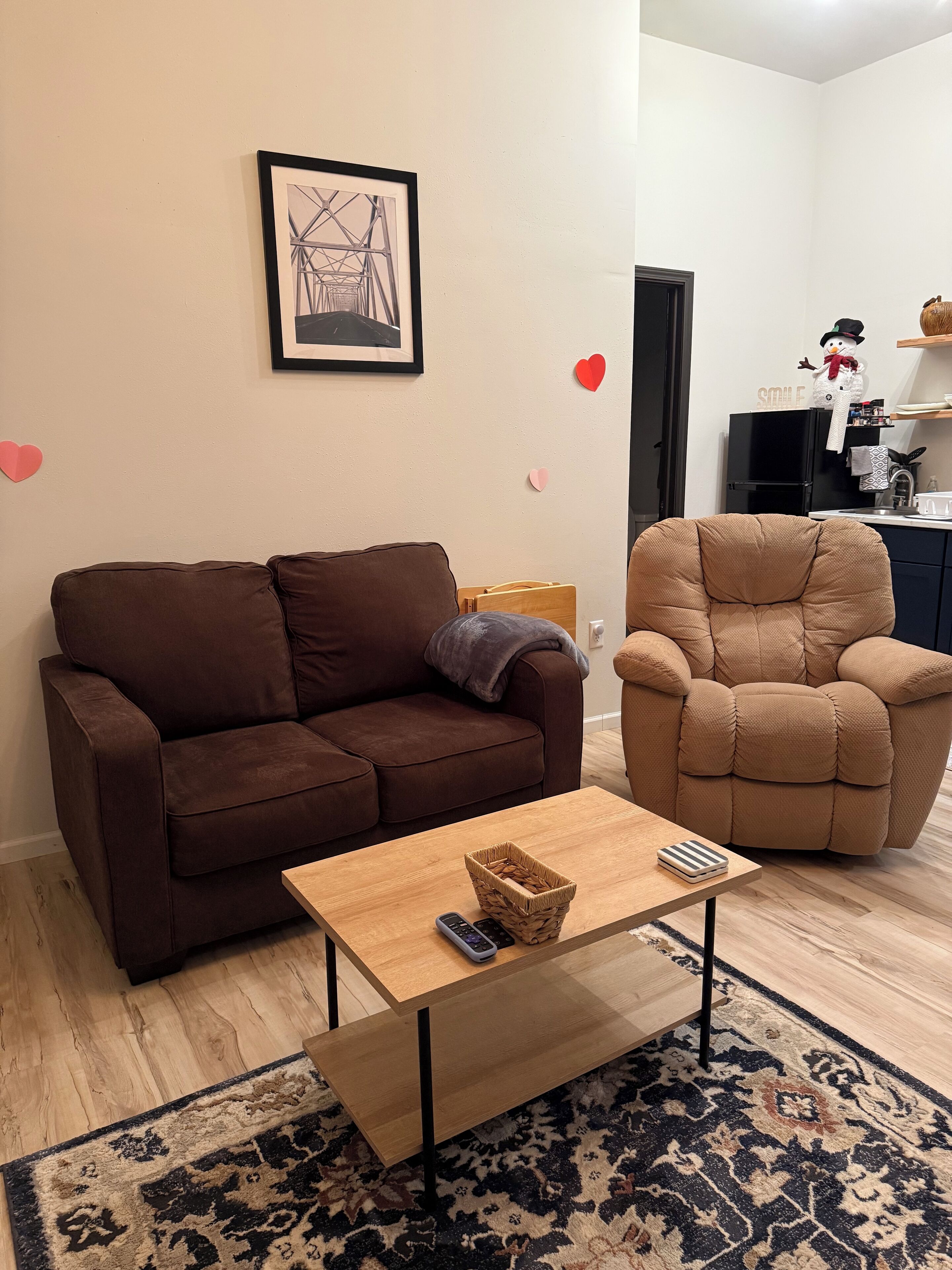Smart-tv och eldstad