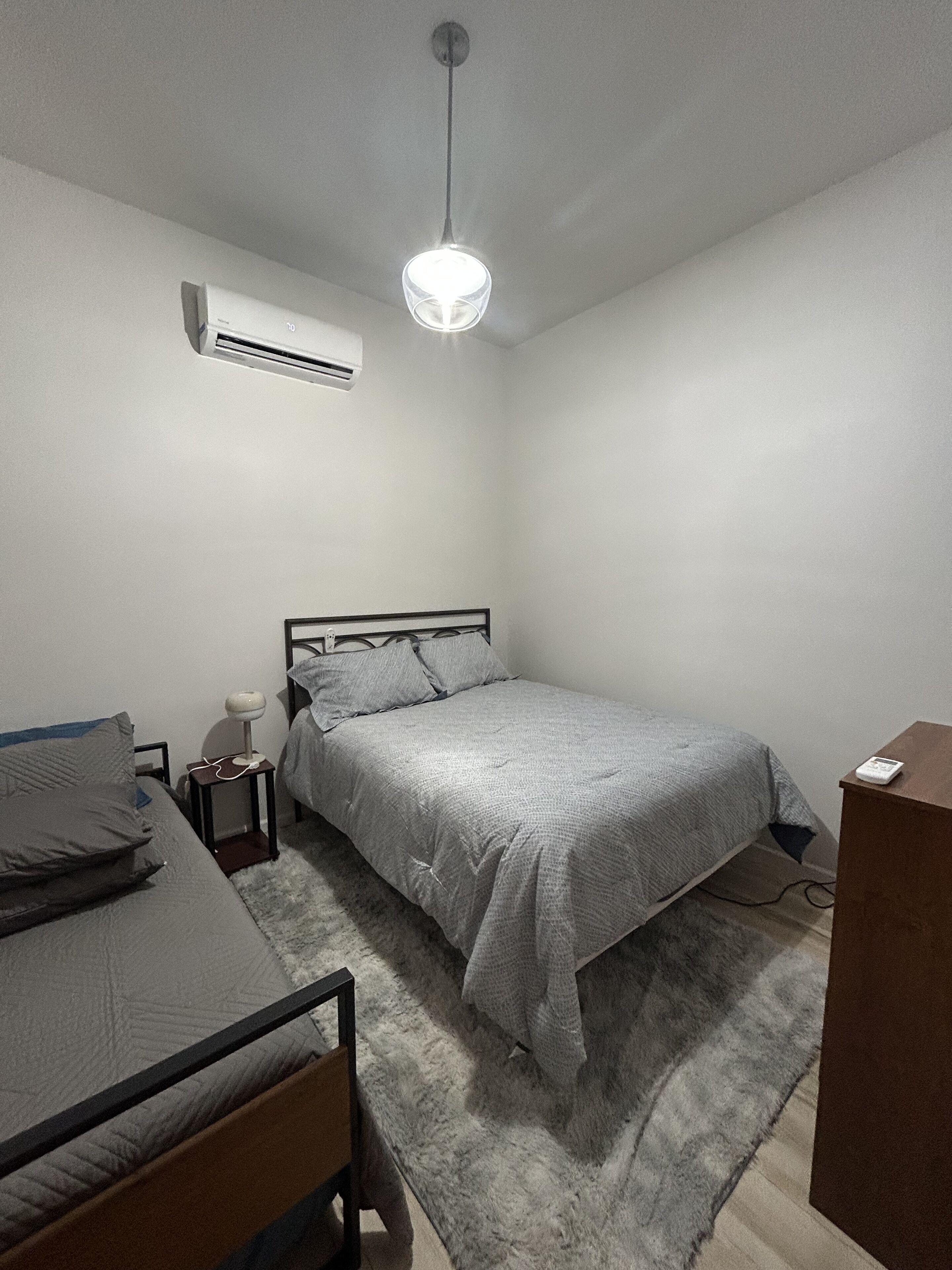 1 camera, Wi-Fi gratuito, lenzuola