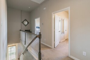 Interior - Irving Oasis: 4BR/3BA Near Top Attractions! (Irving)