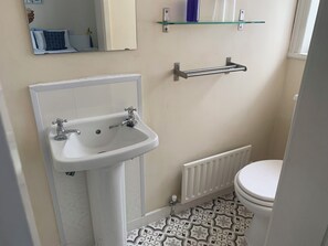 Classic Triple Room - Marlow Lodge Hotel (Blackpool)