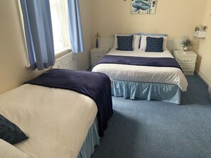 Classic Triple Room - Marlow Lodge Hotel (Blackpool)