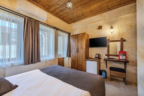 Superior Room, Balcony | Premium bedding, minibar, desk, laptop workspace - Rocca Stone House (Nevsehir)