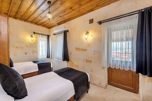 Family Suite, Balcony | Premium bedding, minibar, desk, laptop workspace - Rocca Stone House (Nevsehir)