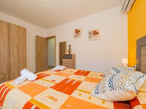 3 Schlafzimmer, Bügeleisen/Bügelbrett, kostenloses WLAN, Bettwäsche