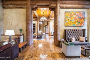 Lobby - Luxury 3BR Beaver Creek Bachelor Gulch Penthouse Next to Ritz -Week of 6/14/25 (Avon)