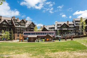 Exterior - Luxury 3BR Beaver Creek Bachelor Gulch Penthouse Next to Ritz -Week of 6/14/25 (Avon)