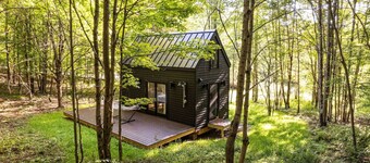 Chic Tiny House Hideaway | Peaceful Country Retreat