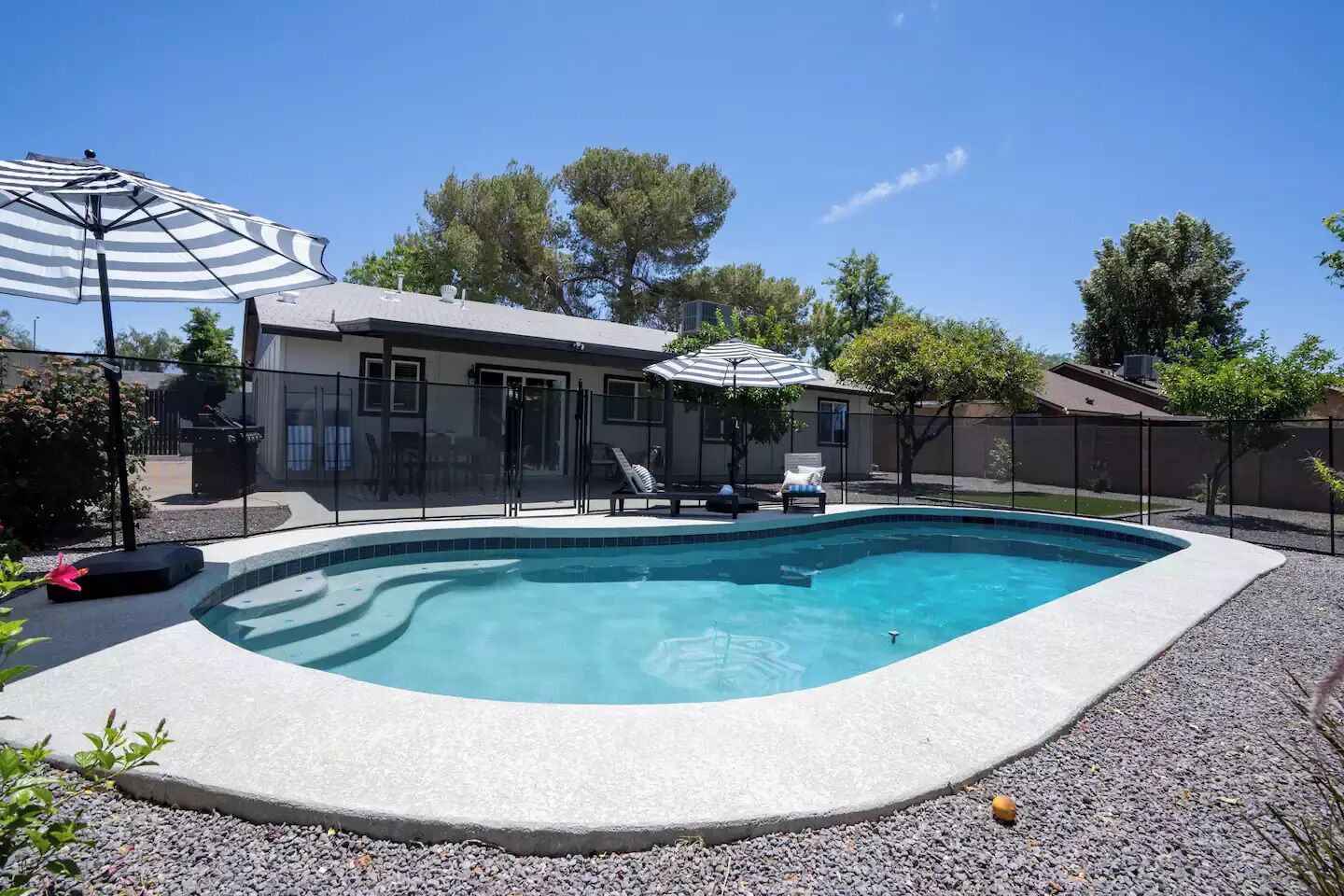 Piscine extérieure