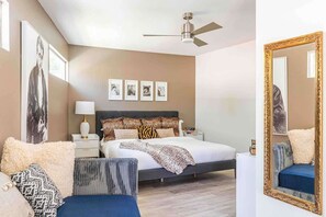 5 habitaciones, tabla de planchar con plancha, wifi y ropa de cama 