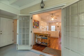 Interior - Kemp House (Key West)