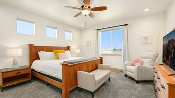 Casa, varias camas, hidromasaje (3086 Lake Verna Drive*) | 5 habitaciones, decoración personalizada y muebles diferentes