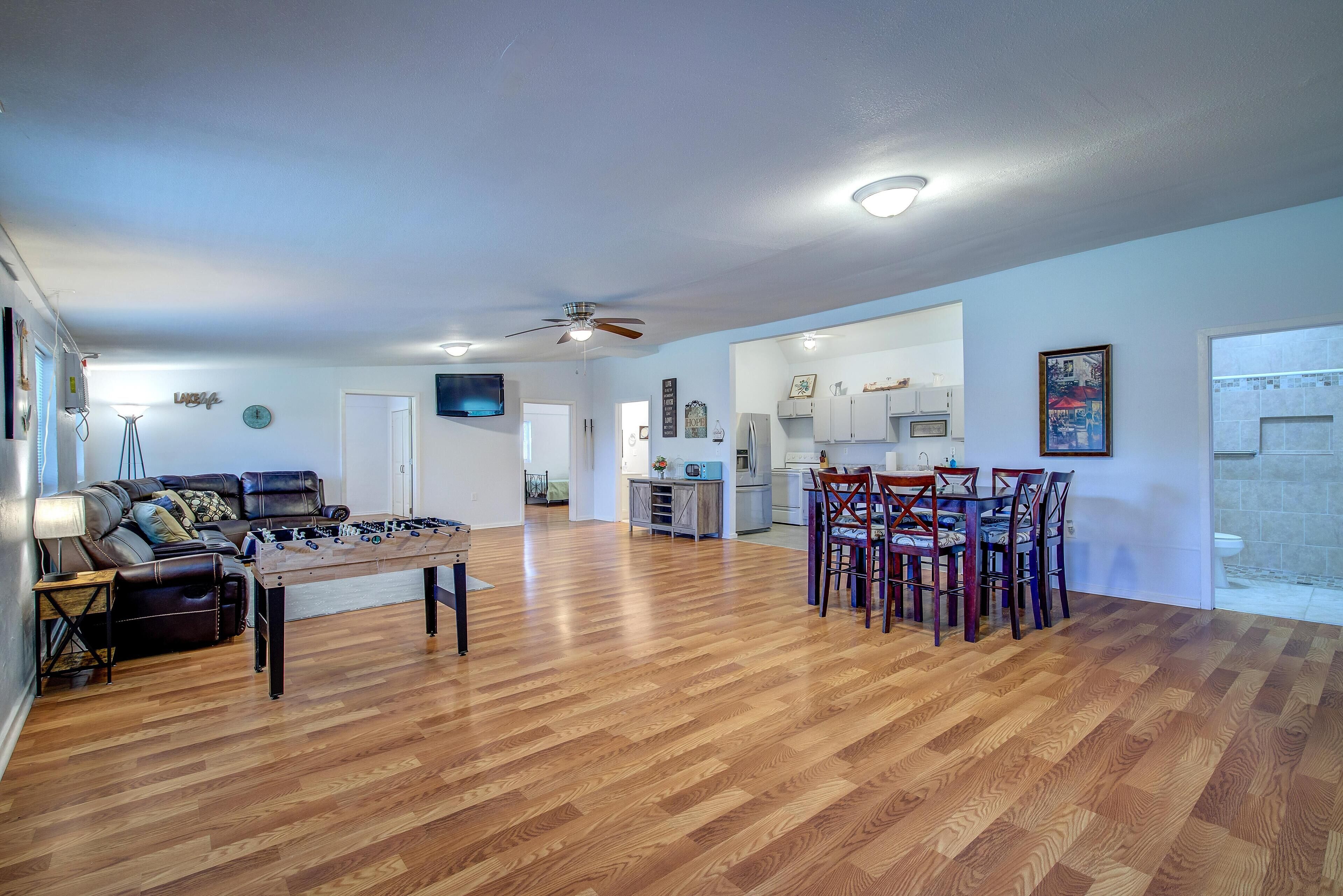 Smart TV, table football, ping pong