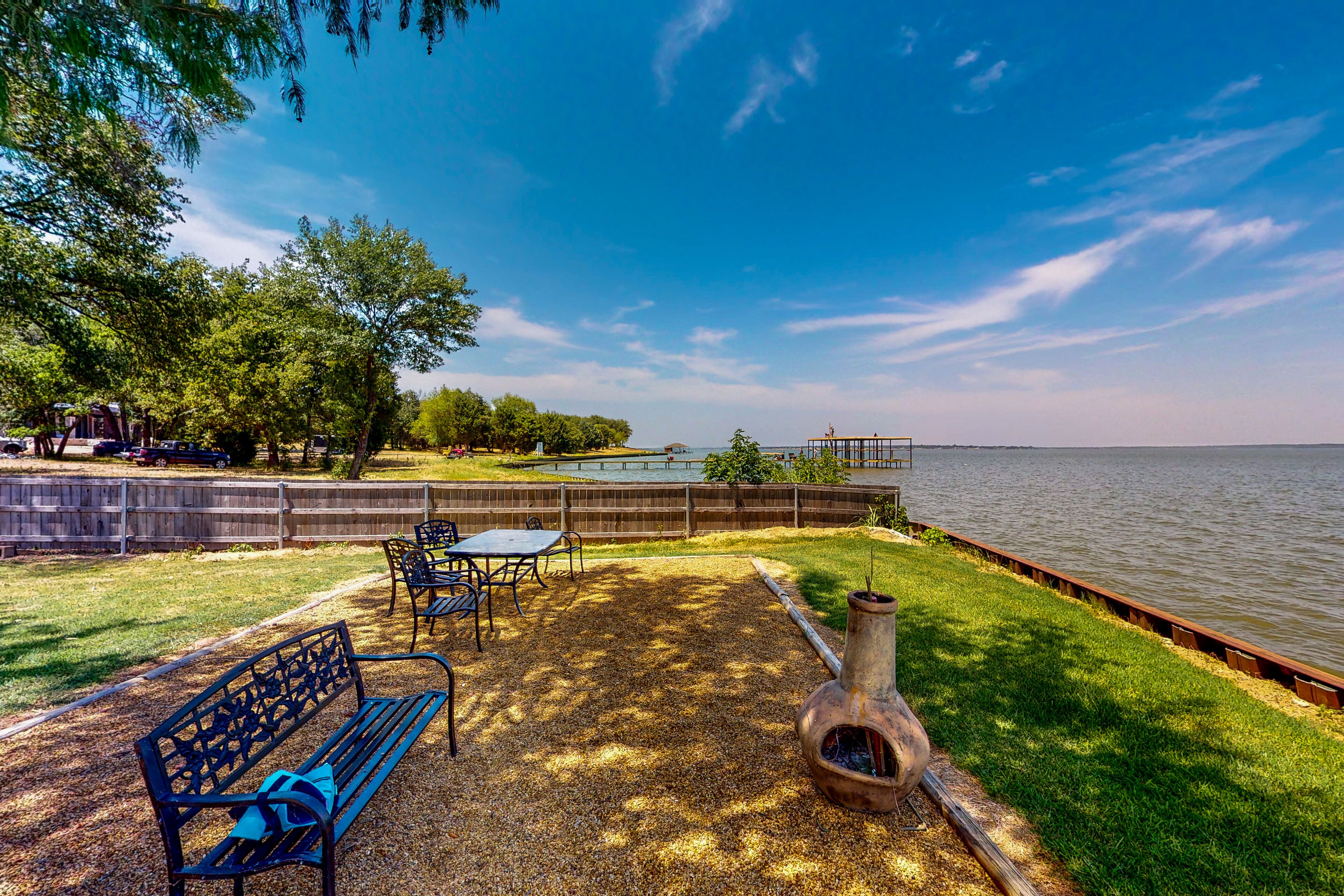 Waterfront Fun-N-Sun | House in Kemp