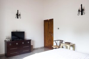 1 soverom, strykejern/-brett, wi-fi og sengetøy