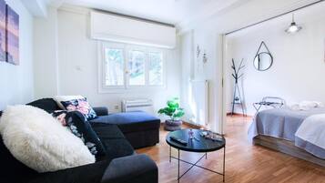 1 bedroom, iron/ironing board, WiFi