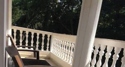 Classy White House Beach Apartments.