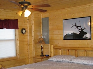 3 bedrooms, bed sheets, wheelchair access