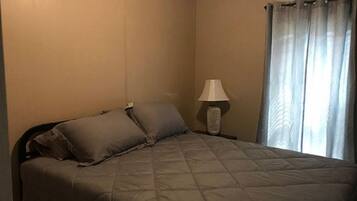 3 bedrooms, bed sheets