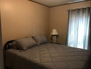 3 bedrooms, bed sheets