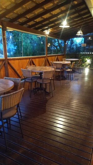 Restaurant - POUSADA SITIO DAS FLORES (Nova Lima)