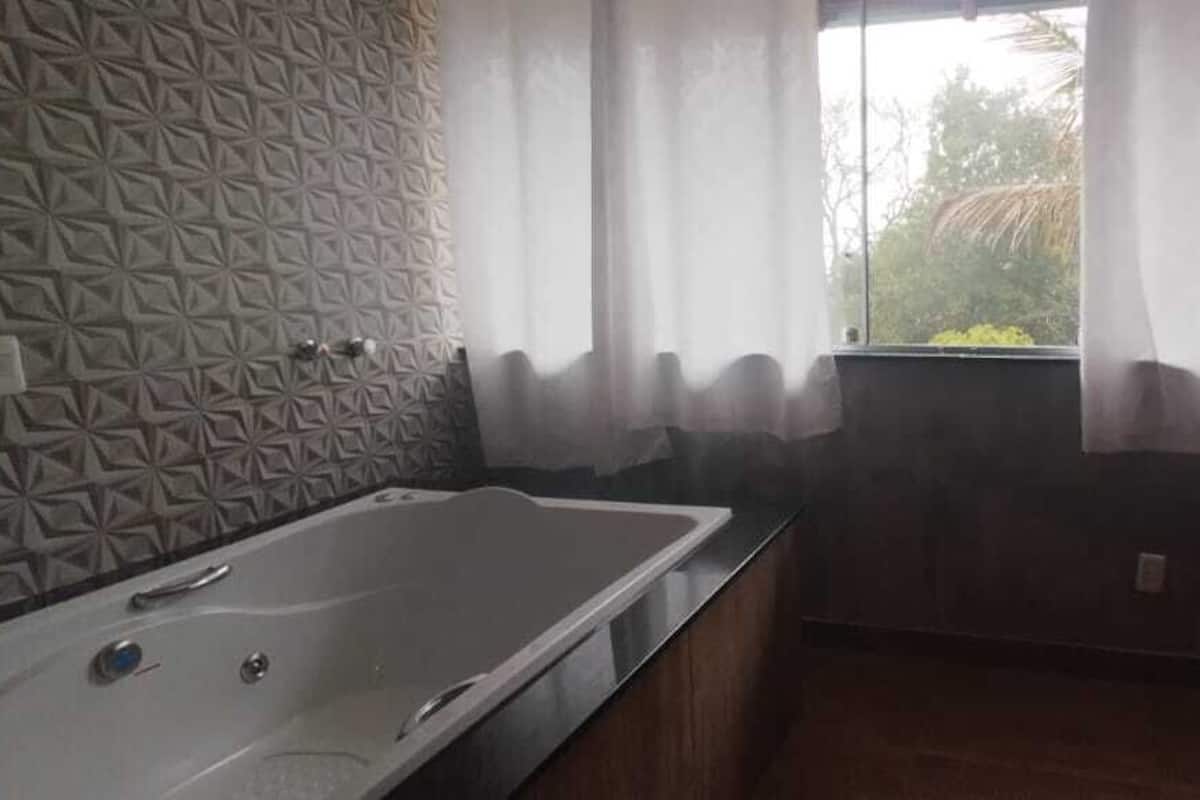 Premium bedding, minibar, individually decorated, individually furnished