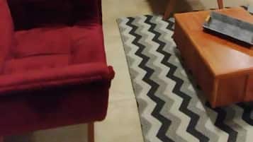 Suíte (Master Suite) | Roupas de cama premium, frigobar, individualmente decorados