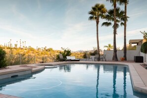 Beheizter Pool