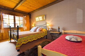 2 bedrooms, iron/ironing board, travel cot - Gîte - LA LECHERE - Gîte (LA LECHERE)