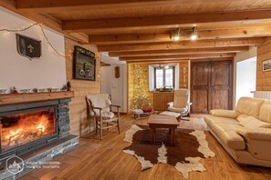 Interior - LE CORTI - VAL CENIS (VAL CENIS)
