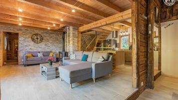 Télévision, lecteur de DVD, chaßne hi-fi