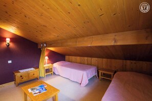 1 soverom, strykejern/-brett, reiseseng for barn og wi-fi (inkludert)