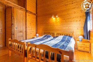 2 bedrooms, iron/ironing board, travel crib - Self-catering - SAINT PAUL SUR ISERE (ST-PAUL-SUR-ISERE)