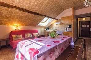 Interior - LE PRESBYTERE 3 - MONTSAPEY (MONTSAPEY)