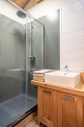 Shower, hair dryer