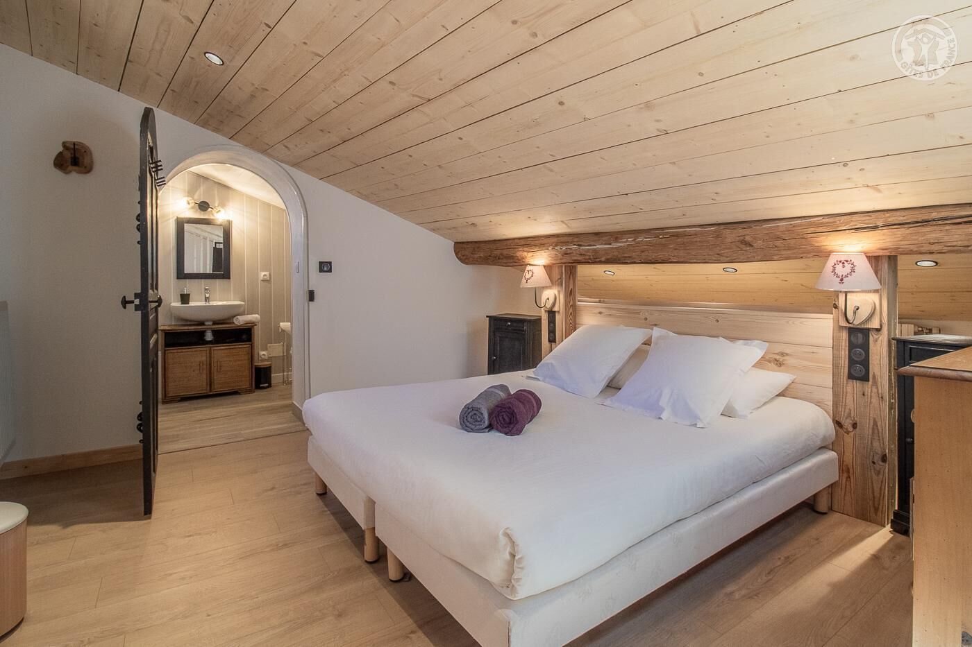 3 chambres, fer et planche à repasser, lit parapluie, Wi-Fi gratuit