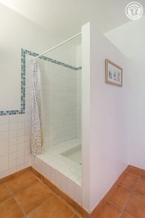 Dusche, Haartrockner