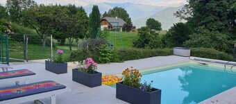 La Plantaz - CLERY - Gîte