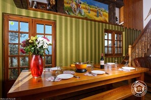 Dining - Gîte - HAUTECOUR - Gîte (HAUTECOUR)