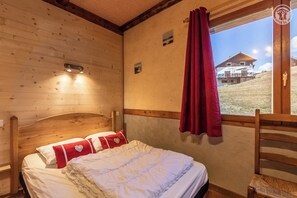 3 Schlafzimmer, Bügeleisen/Bügelbrett, Reisekinderbett, kostenloses WLAN