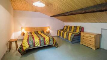 2 chambres, fer et planche Ă repasser, Wi-Fi gratuit