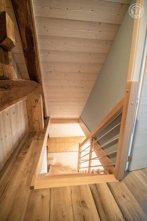 Interior - L'ATELIER - ENTRELACS (ENTRELACS)