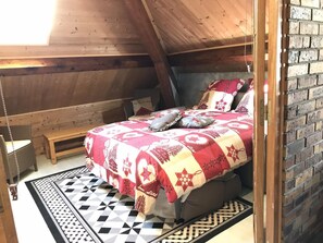 1 camera, ferro/asse da stiro, culla da viaggio, Wi-Fi gratuito