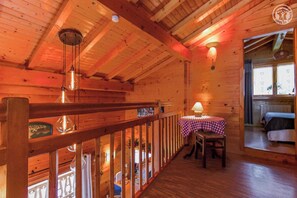 3 soverom, strykejern/-brett, reiseseng for barn og wi-fi (inkludert)