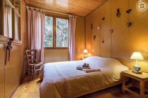 3 camere, ferro/asse da stiro, culla da viaggio, Wi-Fi gratuito