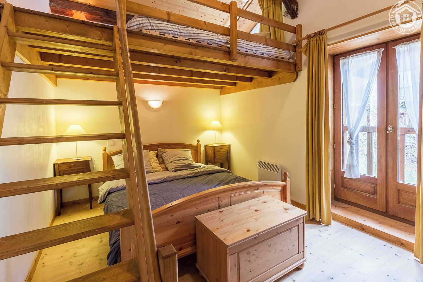 2 chambres, fer et planche à repasser, lit parapluie, Wi-Fi