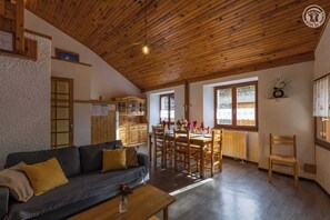 TV - Symphorose - Larch (VAL-CENIS)